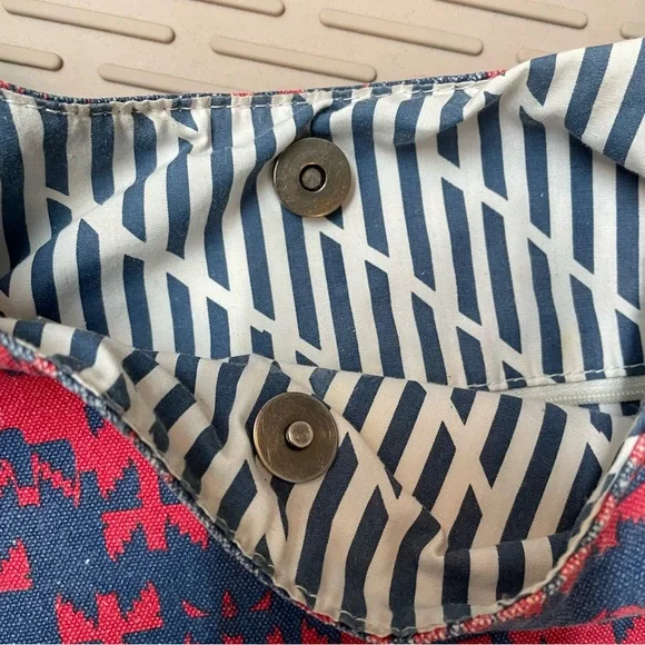 Volcom Canvas Hobo Bag Womens Large Red Navy Bird Print Rope Handle Condition - Picture 3 of 7